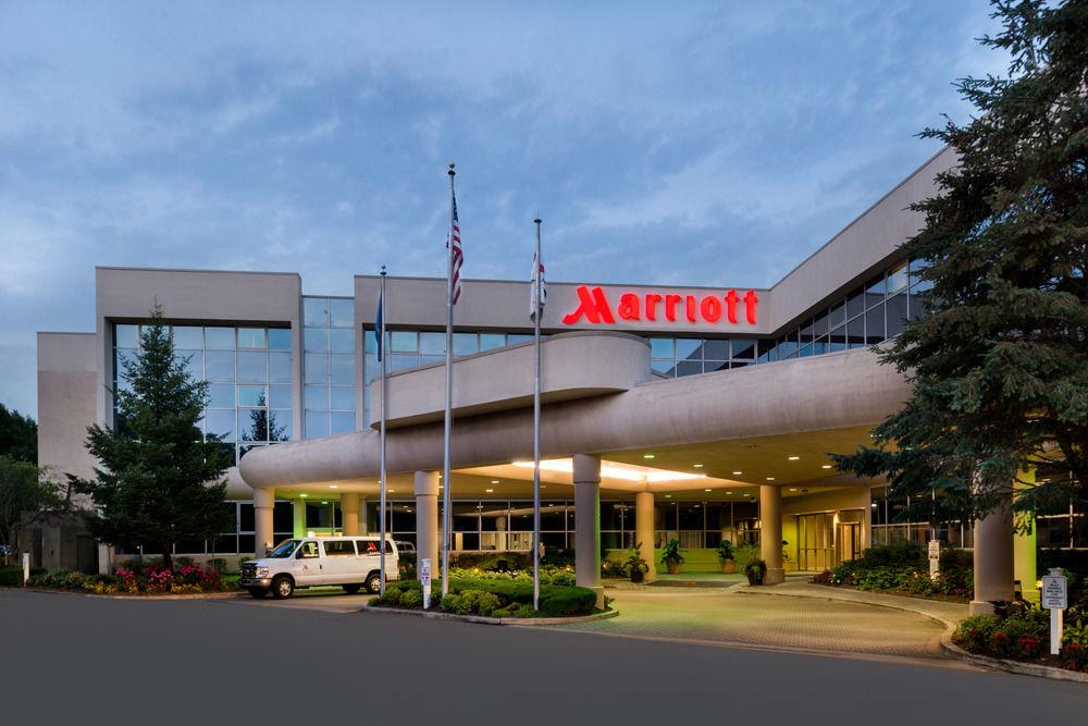 Marriott Melville Long Island מראה חיצוני תמונה