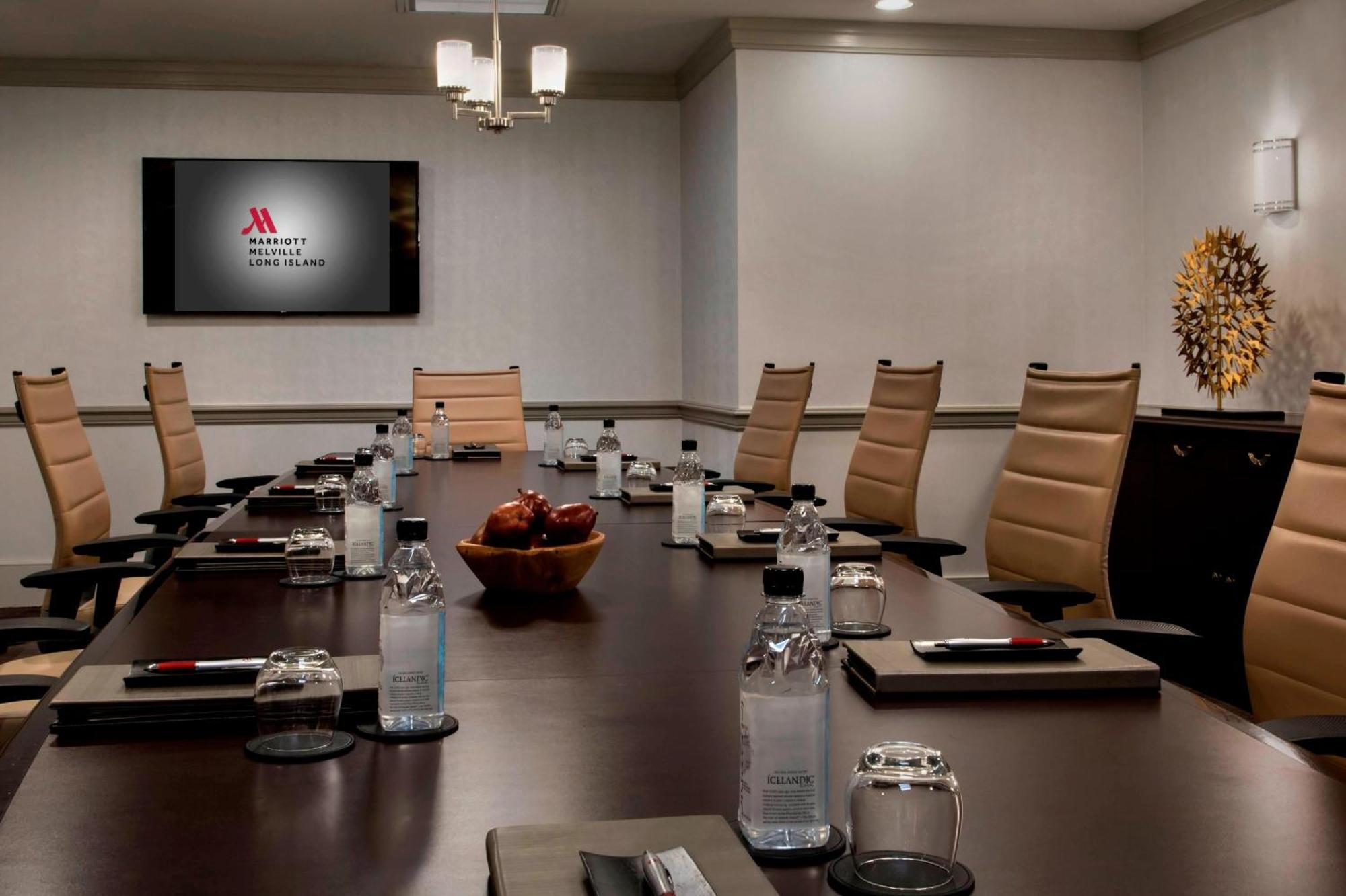 Marriott Melville Long Island מראה חיצוני תמונה