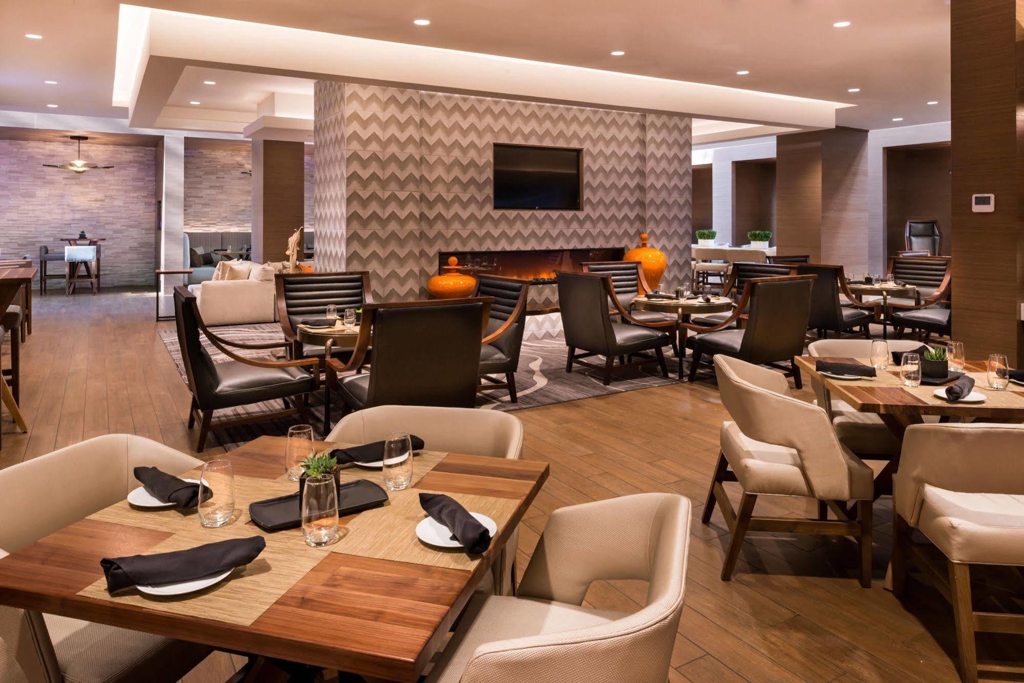 Marriott Melville Long Island מראה חיצוני תמונה